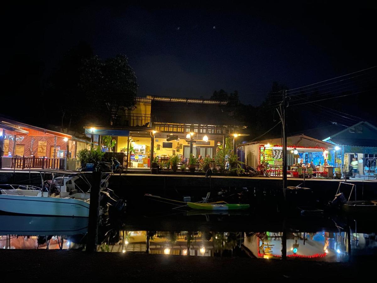 Baan Rabieng Talay Homestay Ko Kut Buitenkant foto