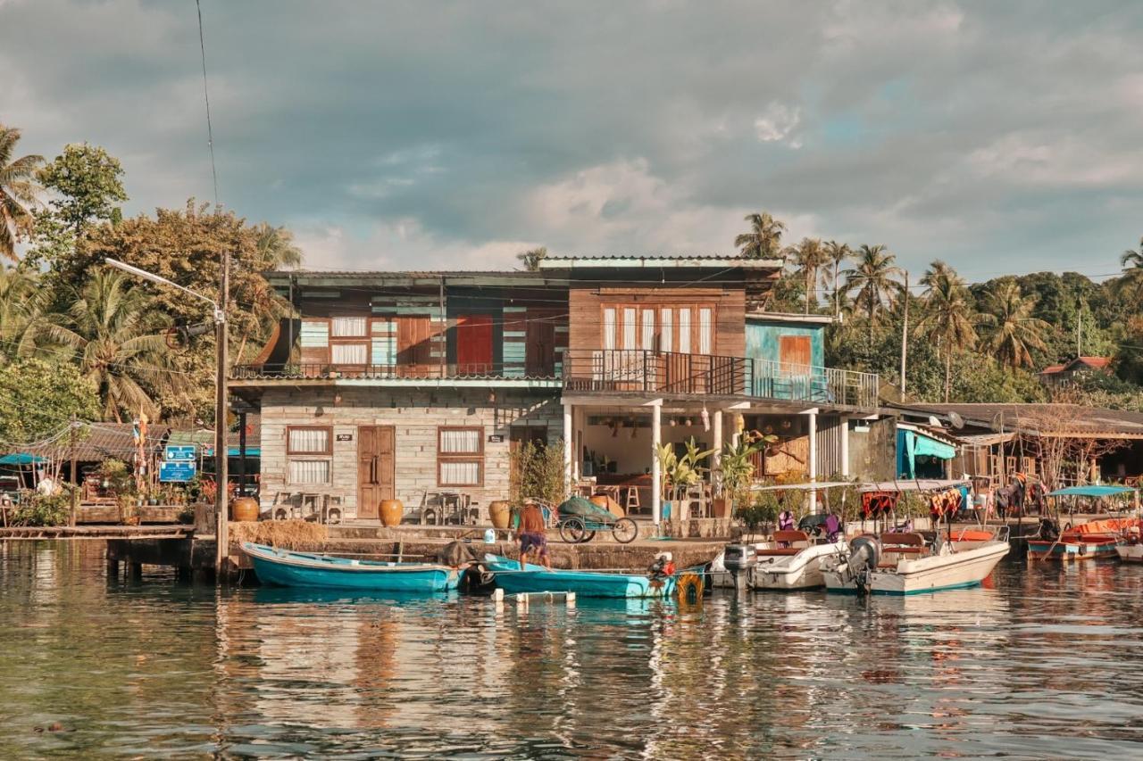 Baan Rabieng Talay Homestay Ko Kut Buitenkant foto